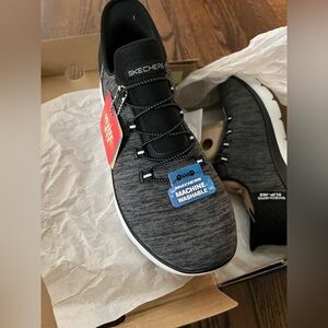 NWT Skechers Black/White/Charcoal Athletic Shoes